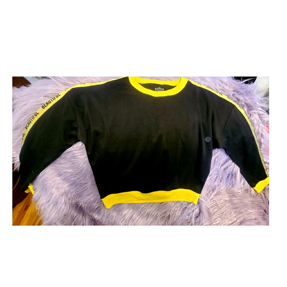 Cute 💖NEW York and Company Beautiful Pullover Xs